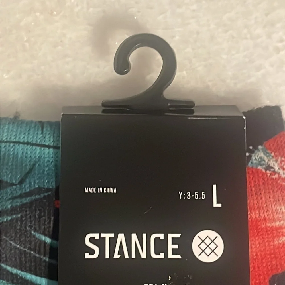 Stance kids wade