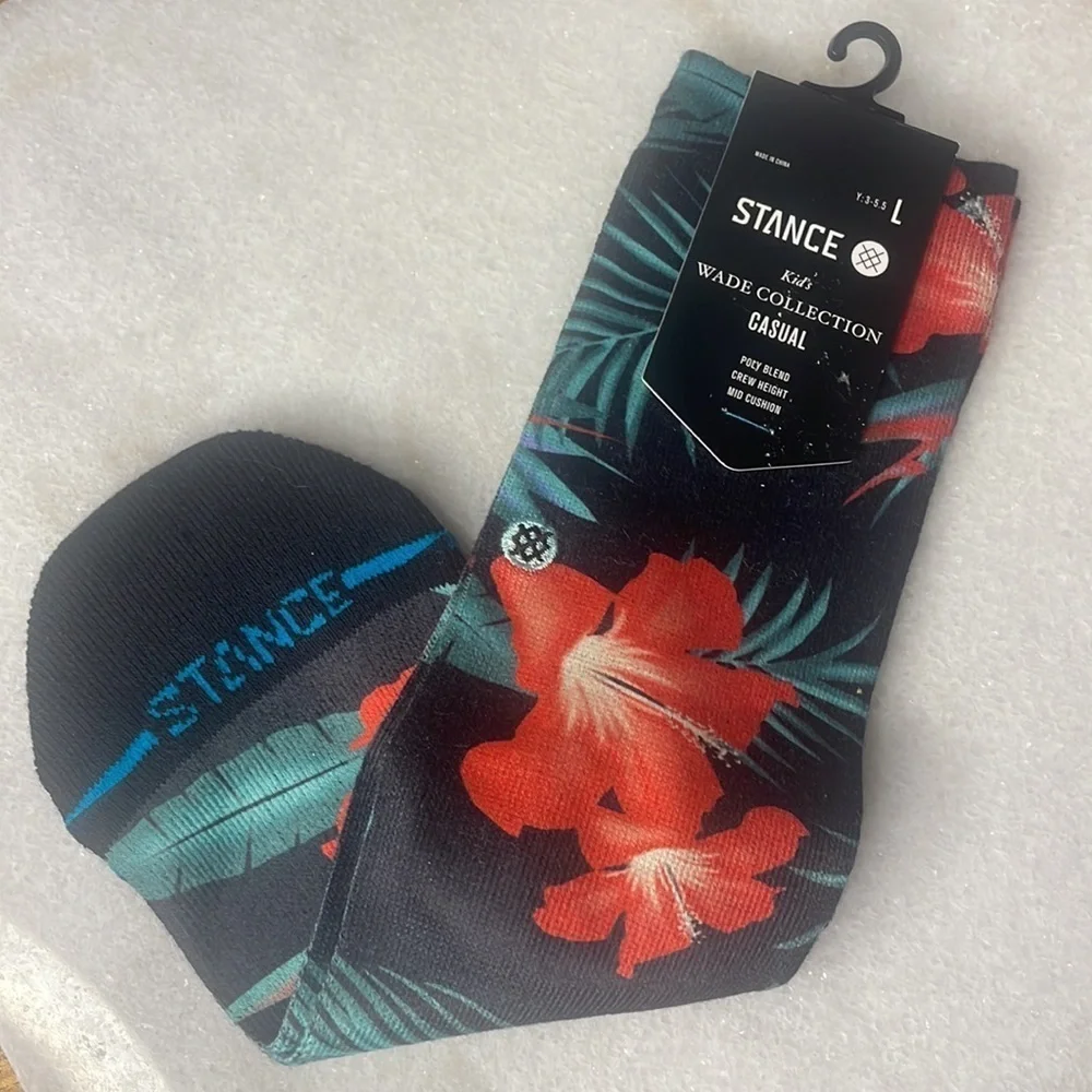 Stance kids wade