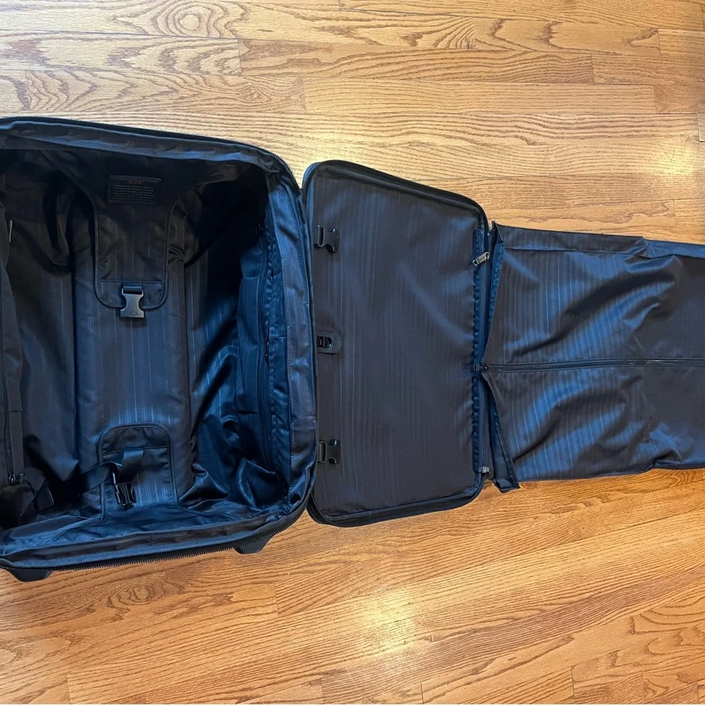 Tumi lightweight nylon