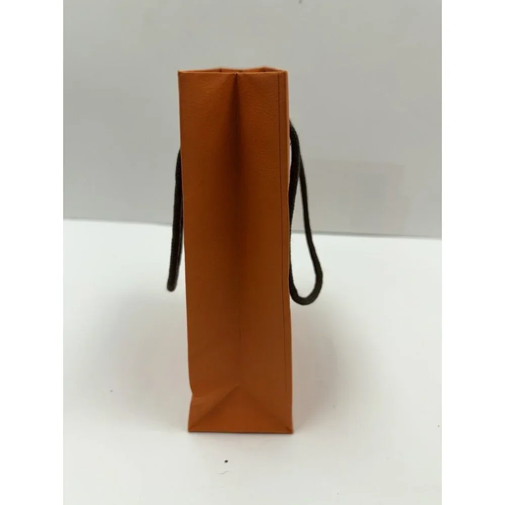 HERMÈS product empty
