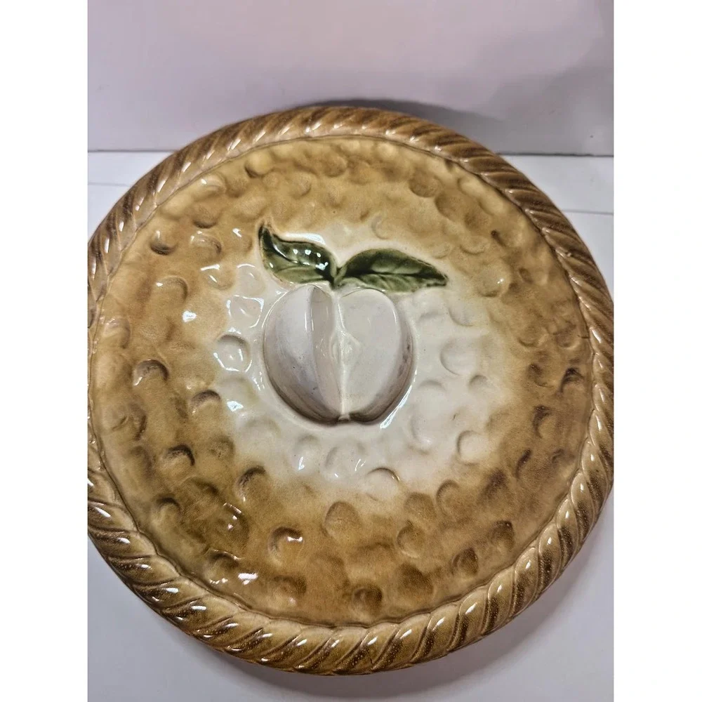 Vintage Ceramic Apple Pie Dish with Lid: Farmhouse‎ Kitchen Decor 10x10