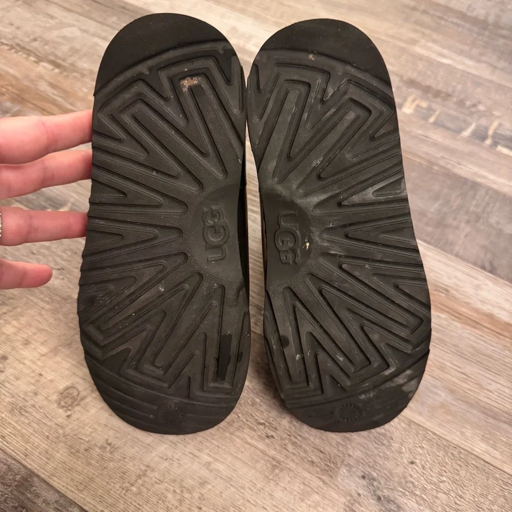 UGG adorable practical
