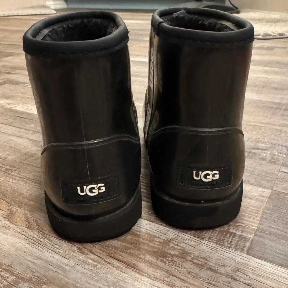 UGG adorable practical