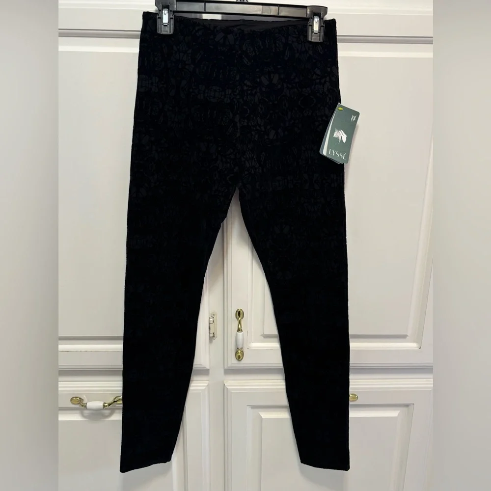 Lysse Brocade Flocked Ponte Black Skinny Pants NWT Women’s Size Small