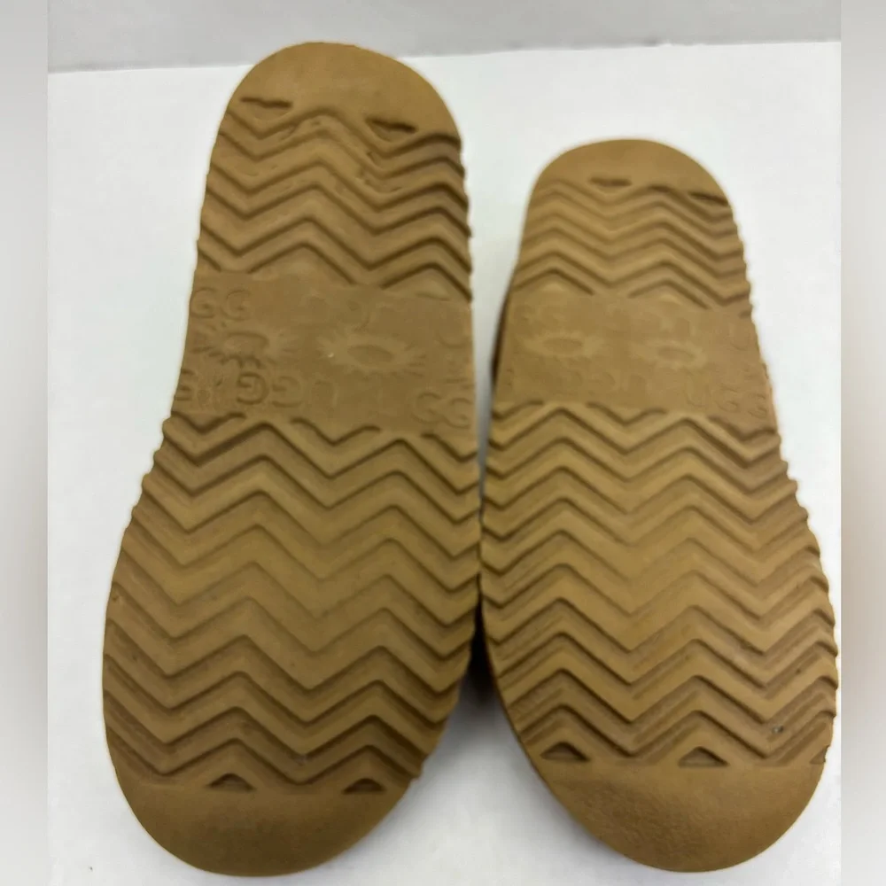 UGG soft suede