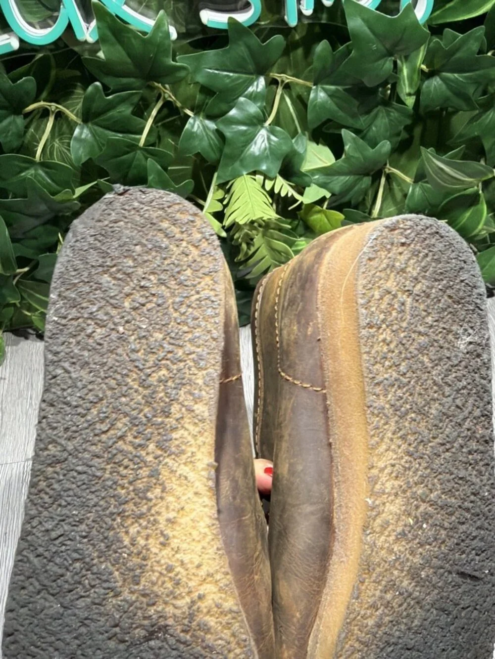Clarks please check