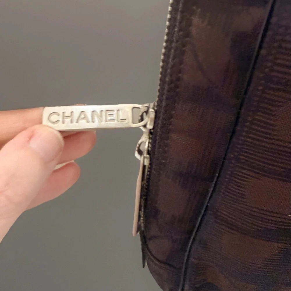 N/A chanel travel