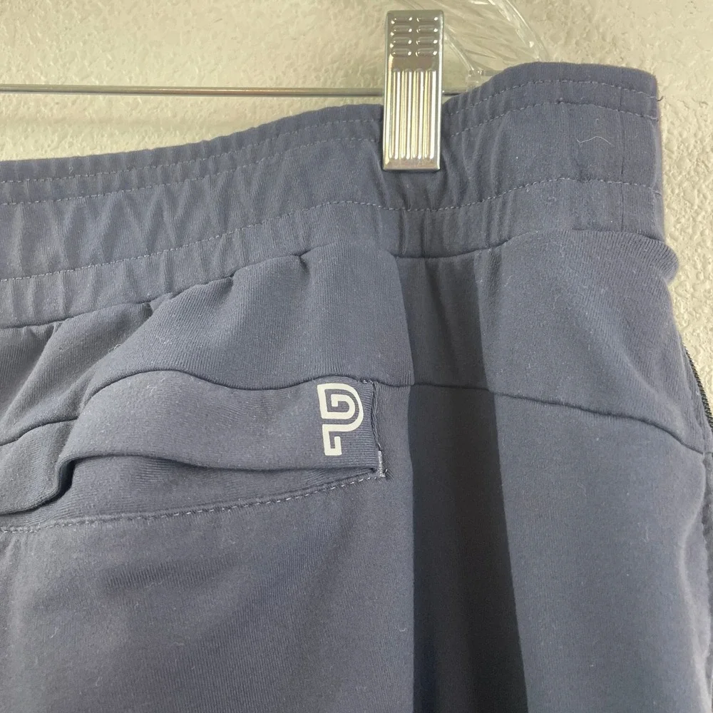 Public Rec spandex rear public
