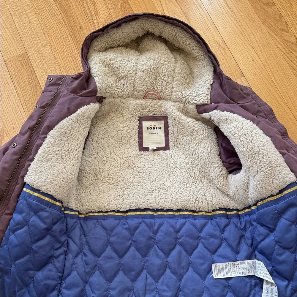Mini Boden cozy hooded