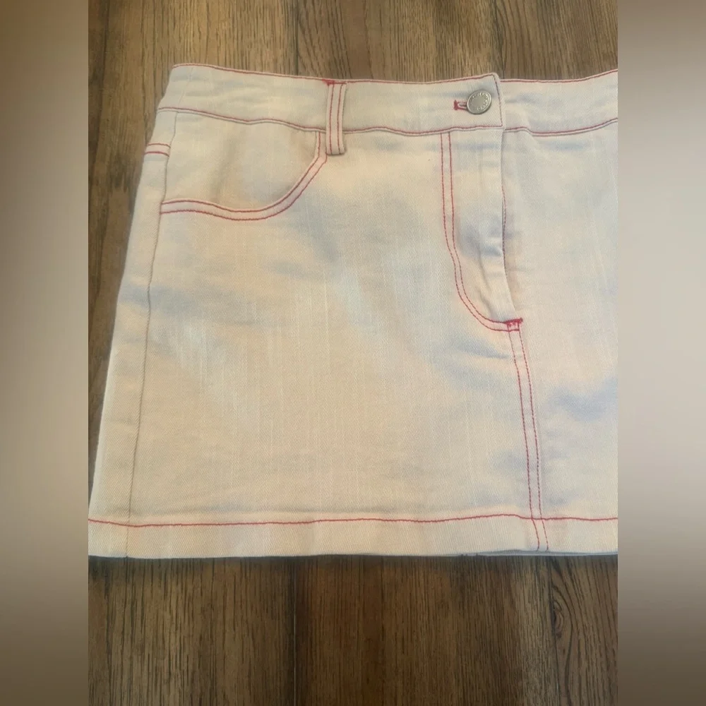 BY.DYLN zip dyln by