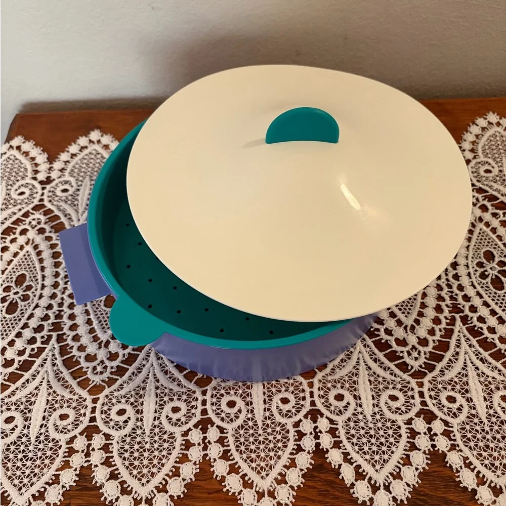Tupperware this microwave