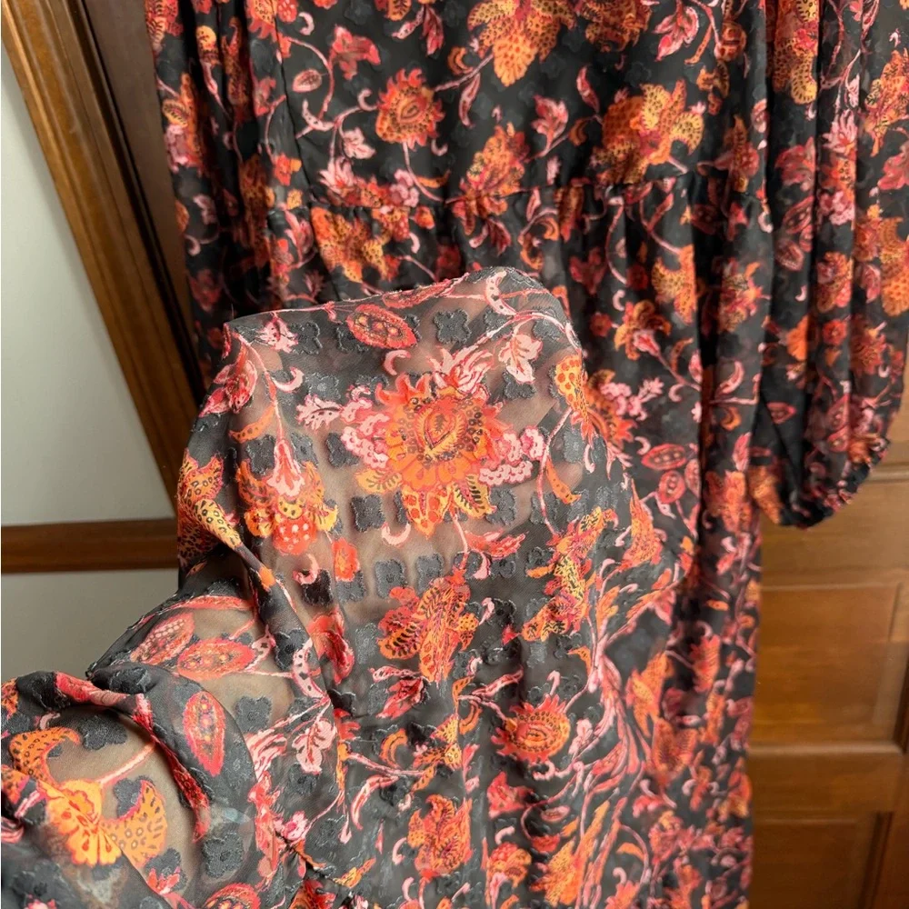 Ophelia Roe pre loved