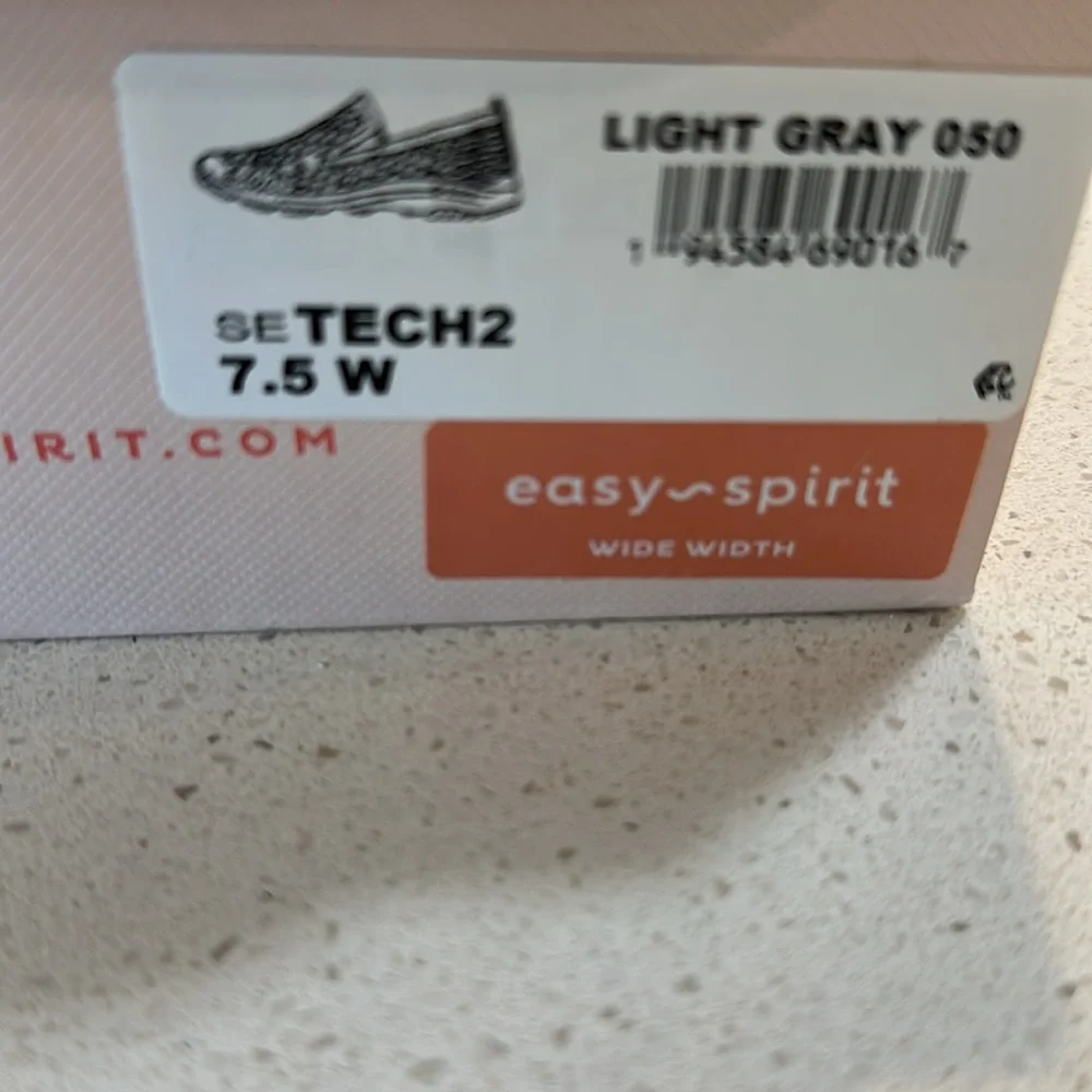 Easy Spirit step into
