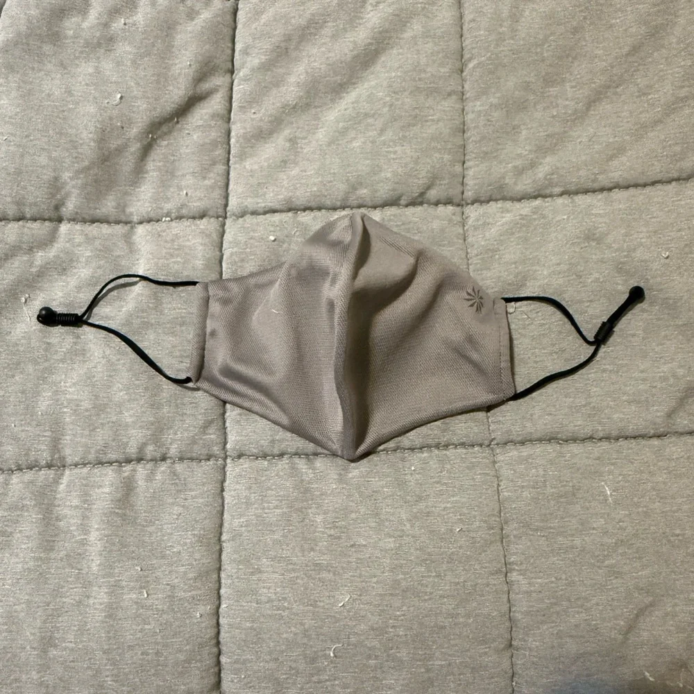 Athleta comfortable face