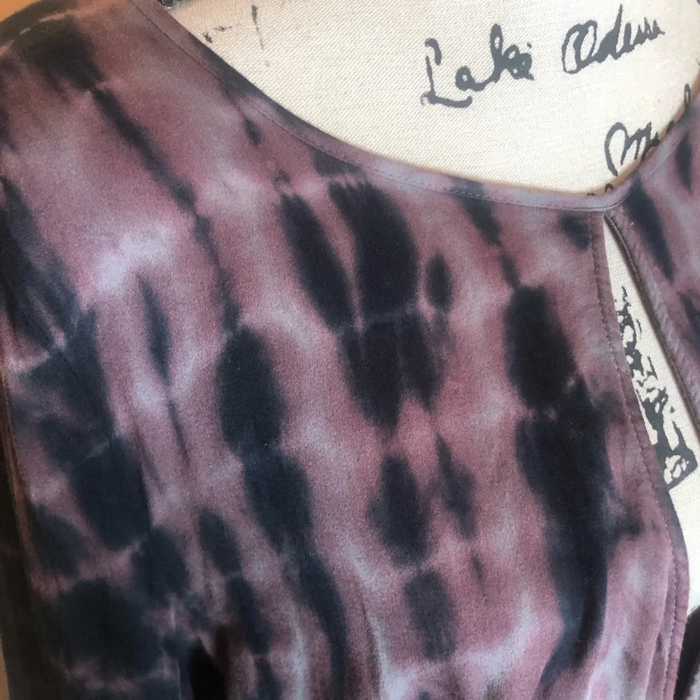 Young Fabulous & Broke purplish black
