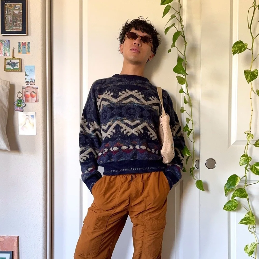 Vintage Navy Blue Wool-Blend Sweater