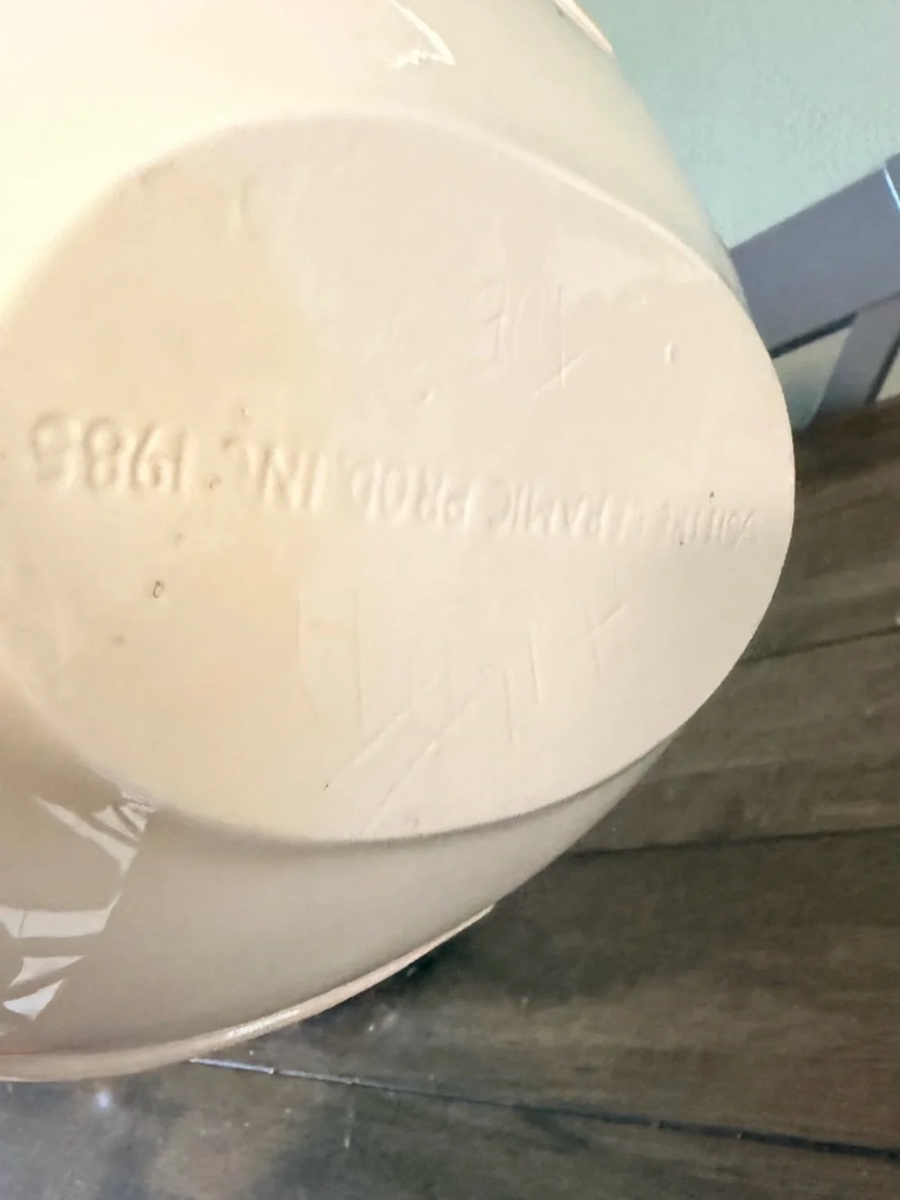 N/A vintage ceramic