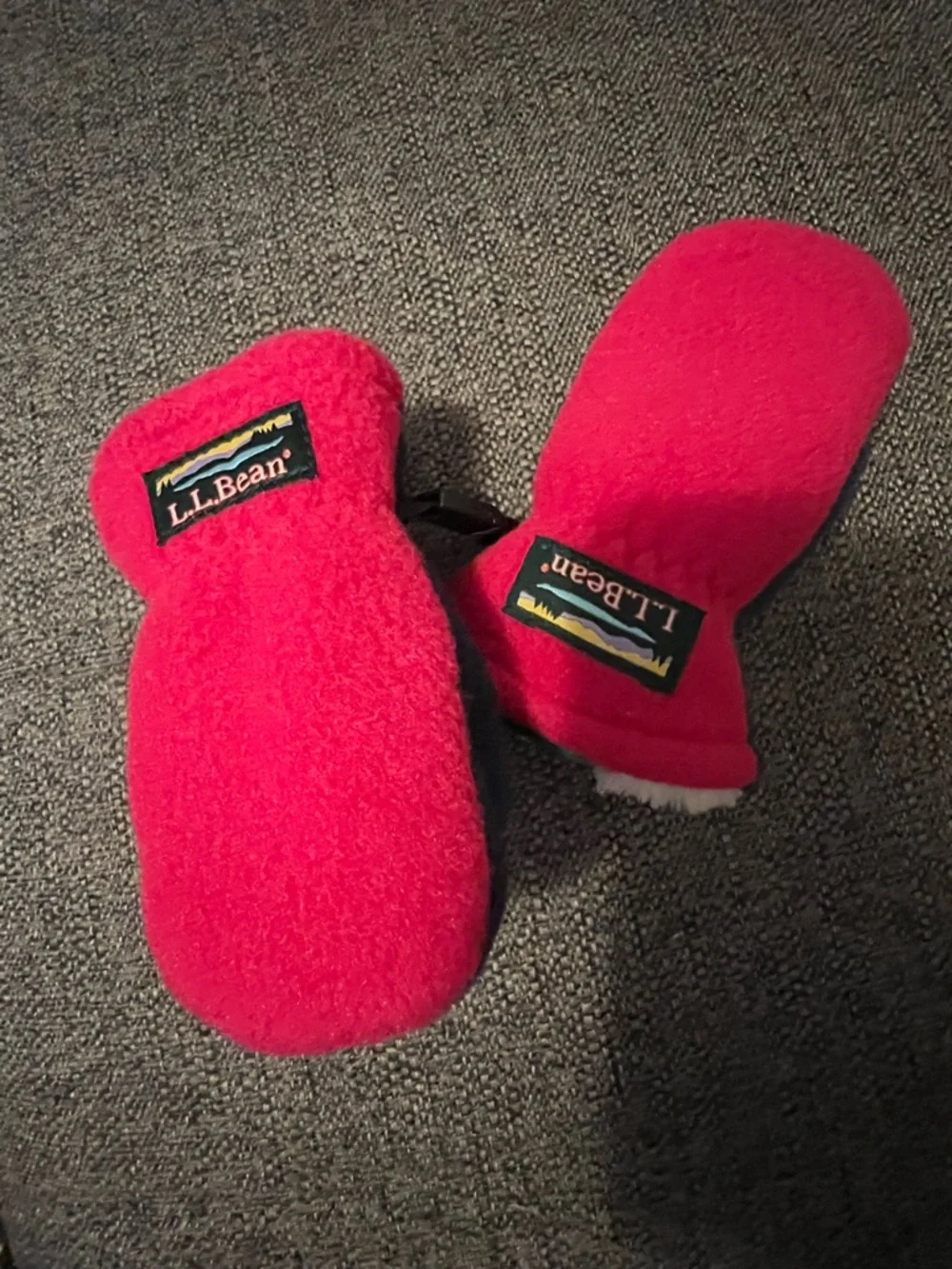 L.L.Bean Baby Fleece Mittens in Hot Pink and Navy 6-12 Months