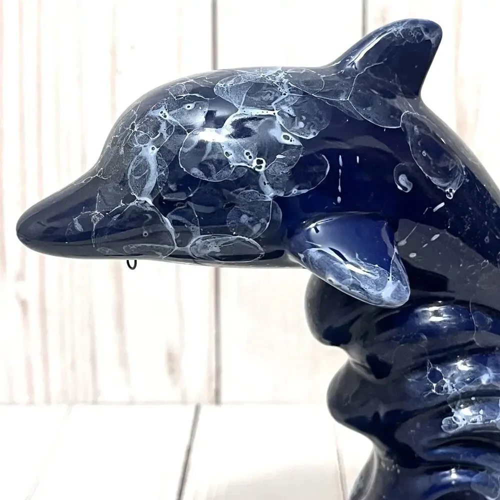 Unbranded vintage ceramic