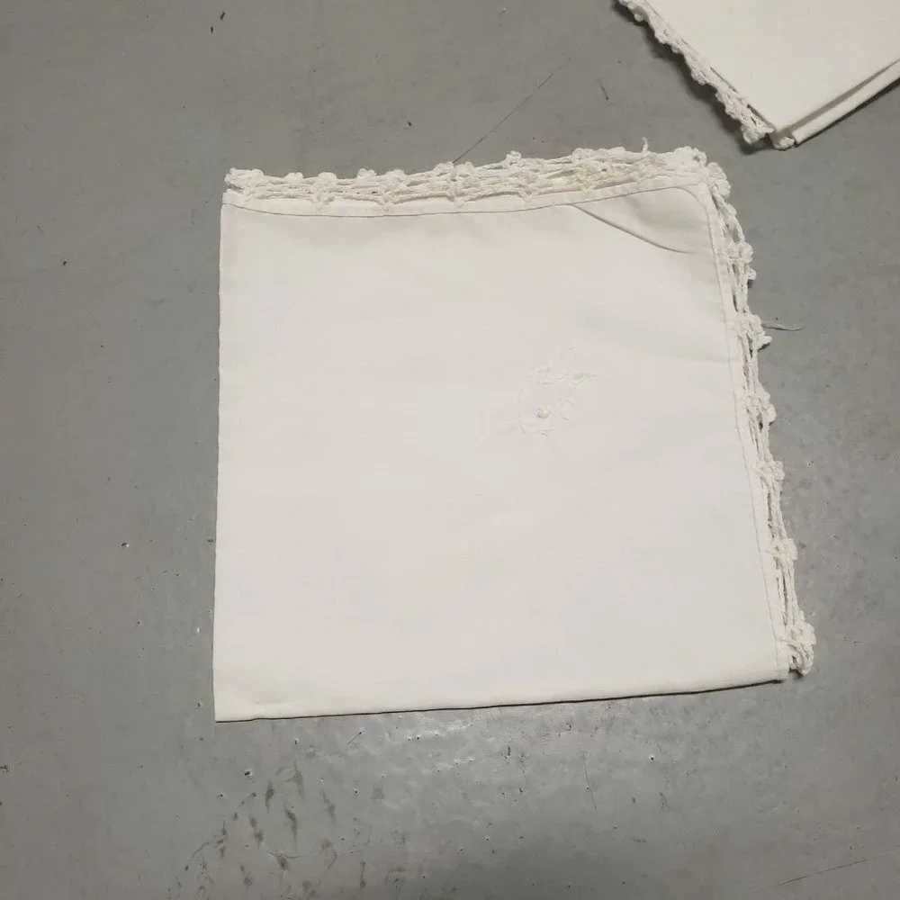 vintage linen loop edge