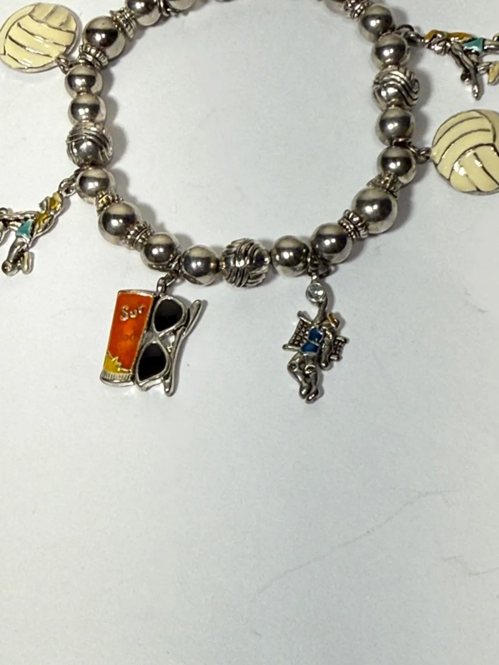 N/A silver tone