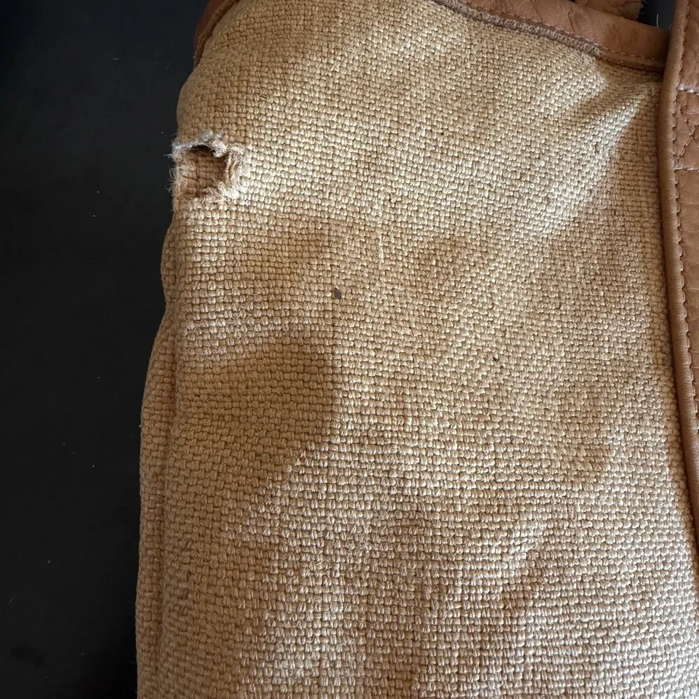 canoe has hole