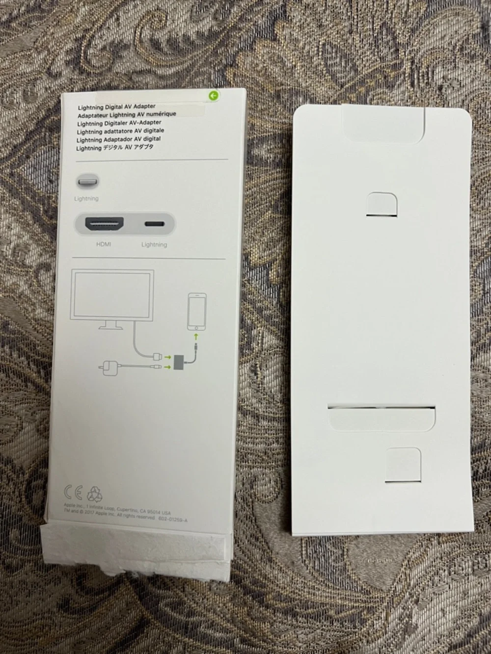 Apple lightning digital
