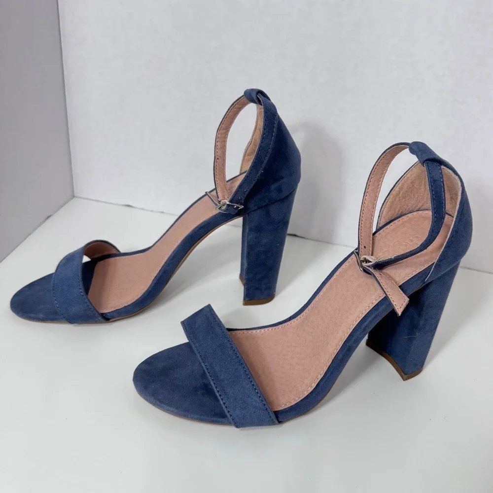 Charlotte Russe charlotte russe