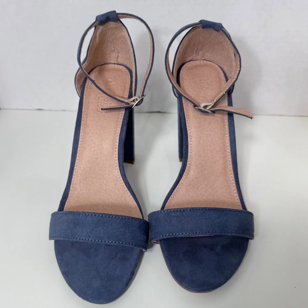 Charlotte Russe charlotte russe