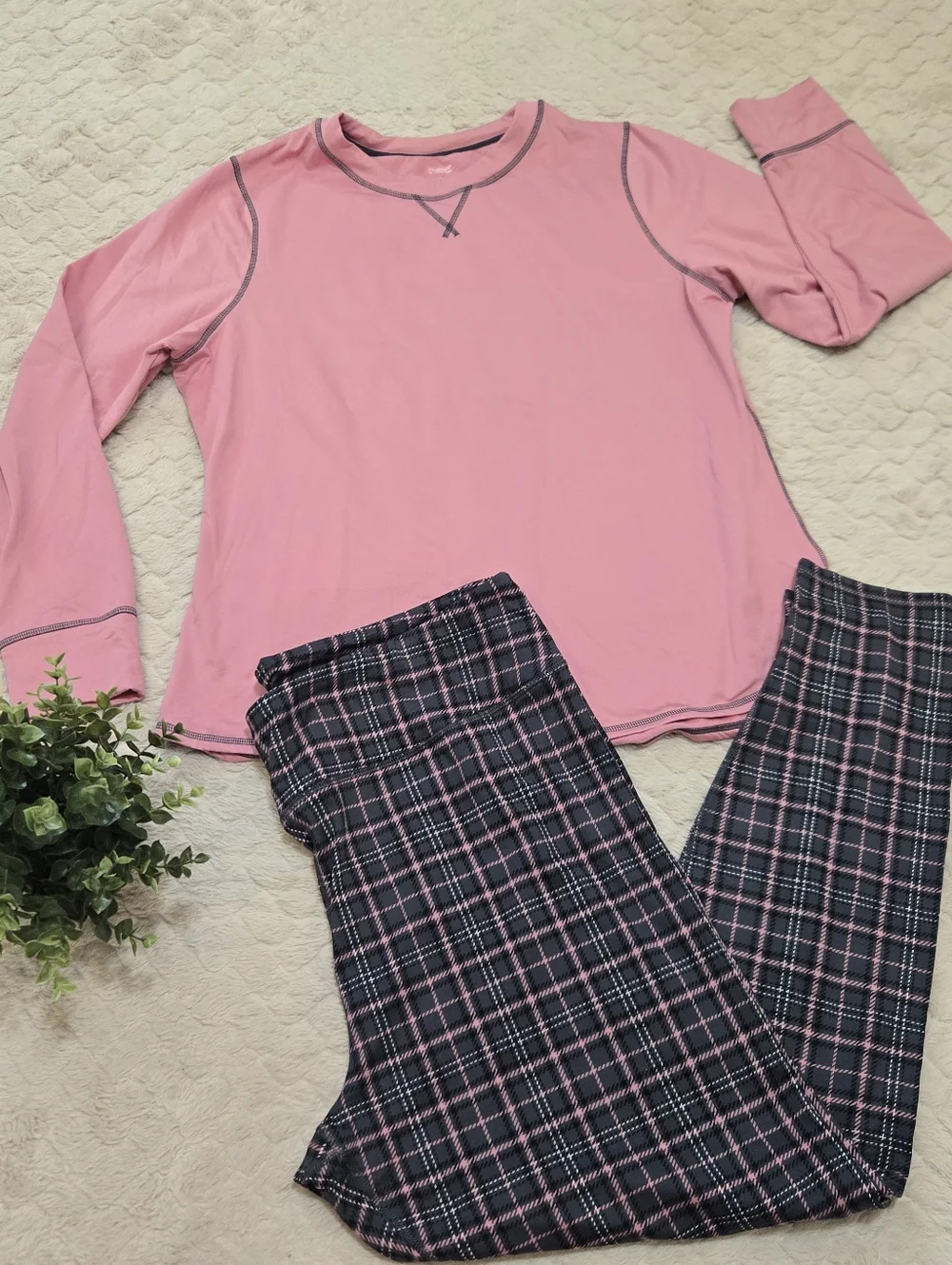 ClimateRight by Cuddl Duds Gray and Pink Tartan Plaid Pajamas, Size XXL