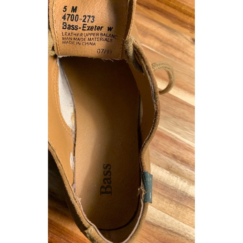 Bass exeter suede