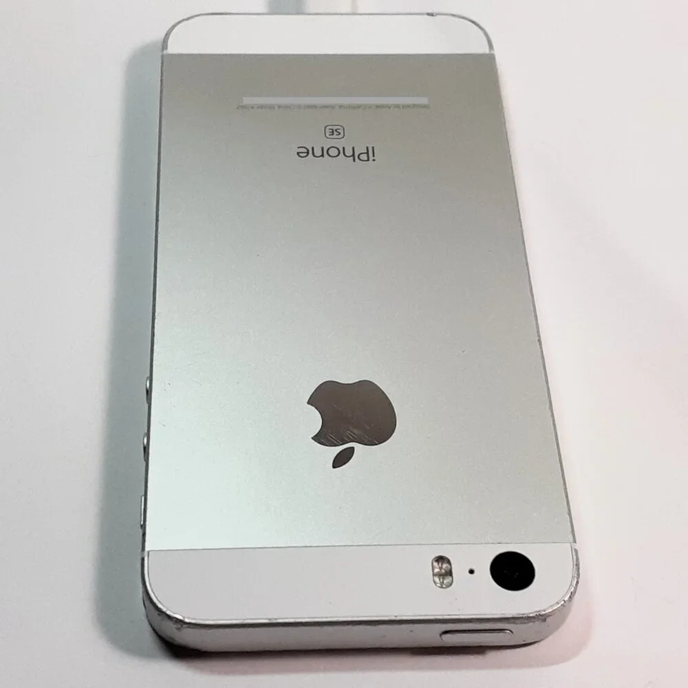 APPLE IPHONE SE A1662 please review