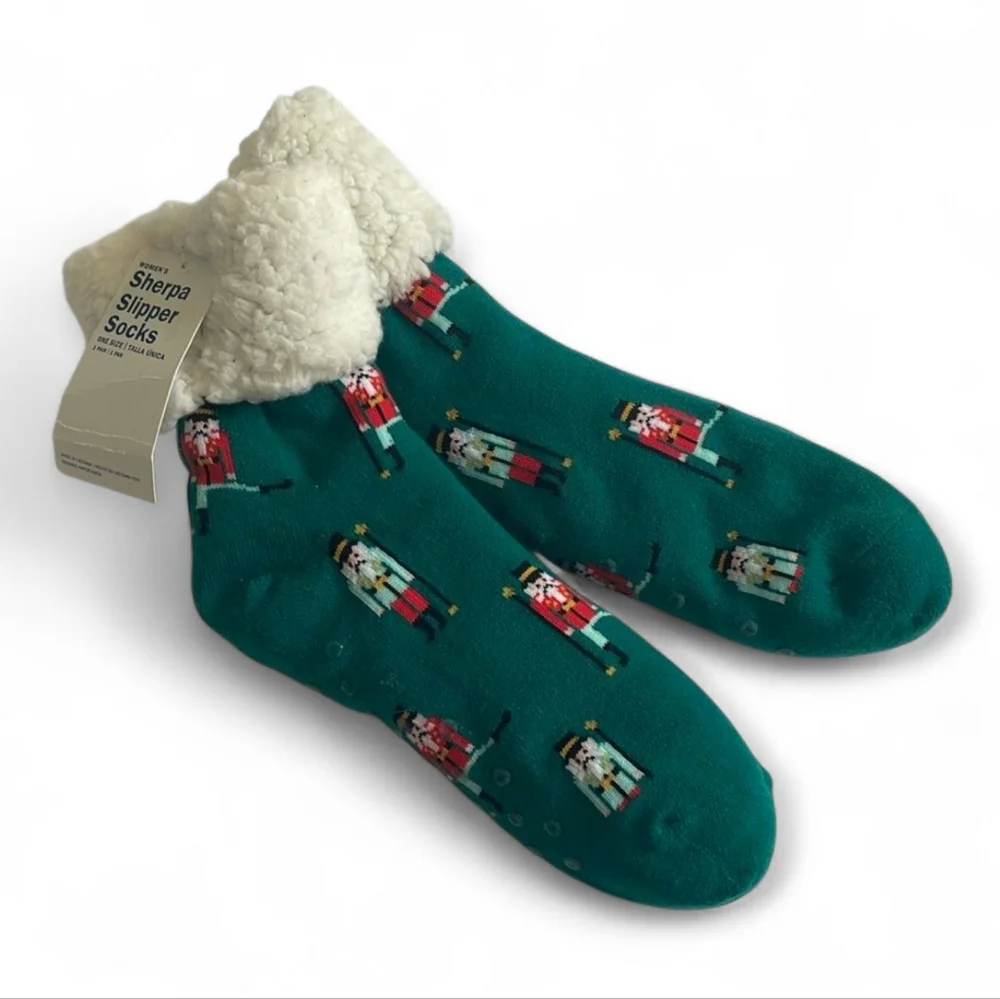 Cozy Sherpa‎ Christmas Nutcracker Slipper Socks