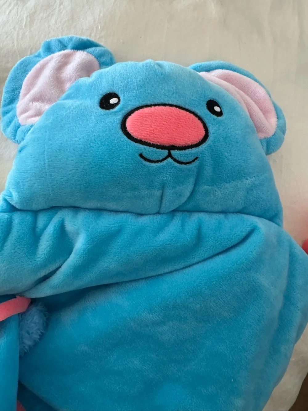 N/A soft blue