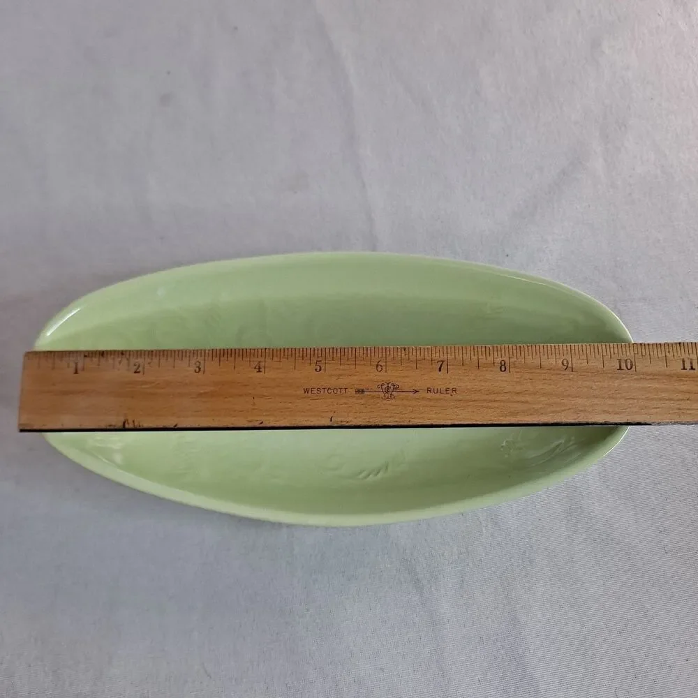 Vintage HULL Pottery Console Footed Bowl Green USA I-18 Glazed Leaf Pattern