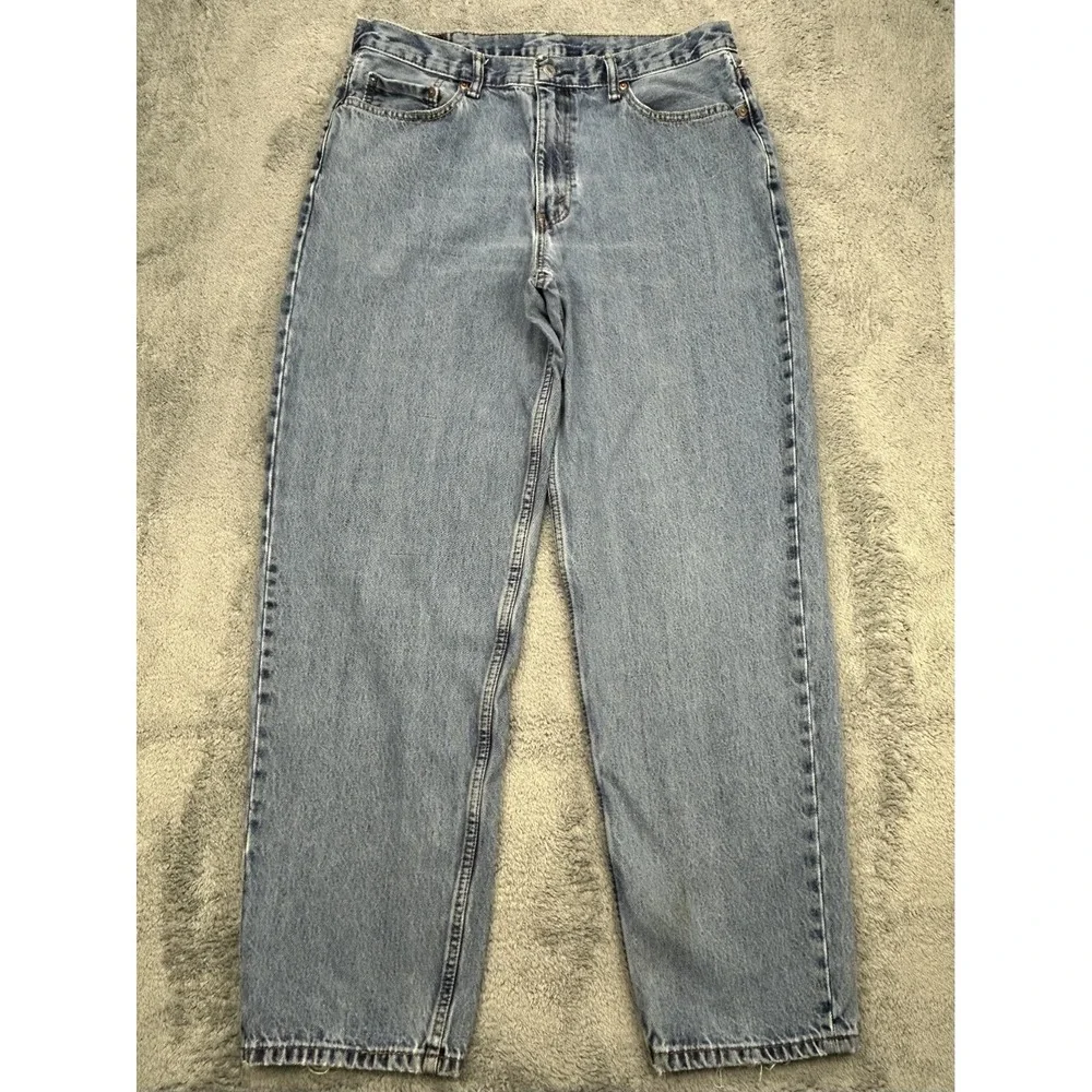 Levis levis 560