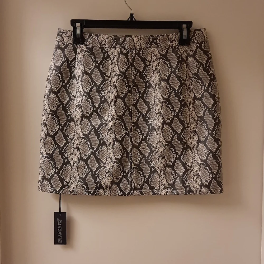 Blank NYC nwt adorable