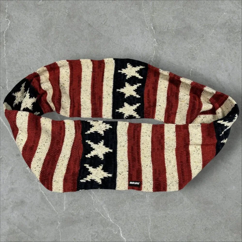 Muk Luks USA Flag Red, White and Blue Chunky Knit Infinity Scarf 8