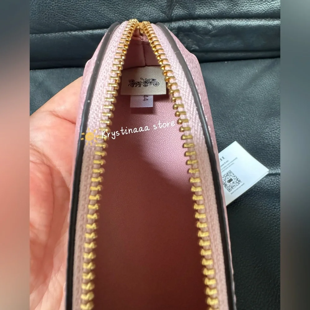 Coach nwt 2026