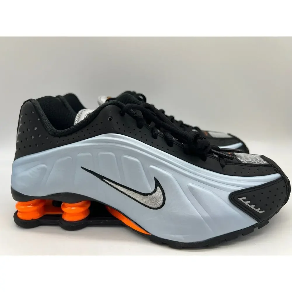 Nike Shox R4 Blue Tint Total Orange Women’s Size 8.5 AR3565-401 New.