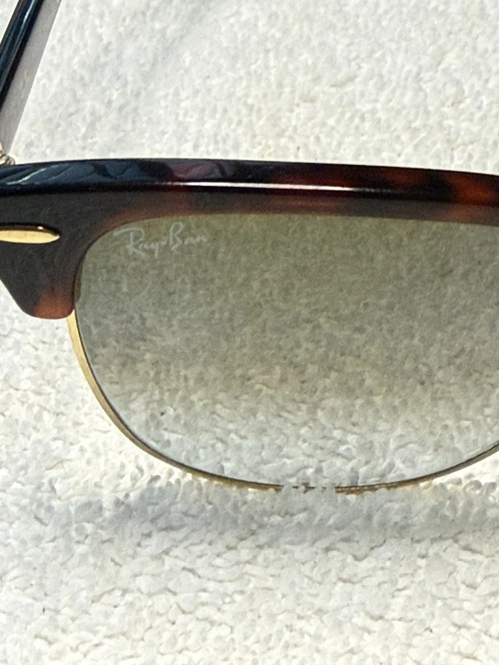 Ray-Ban iconic unisex