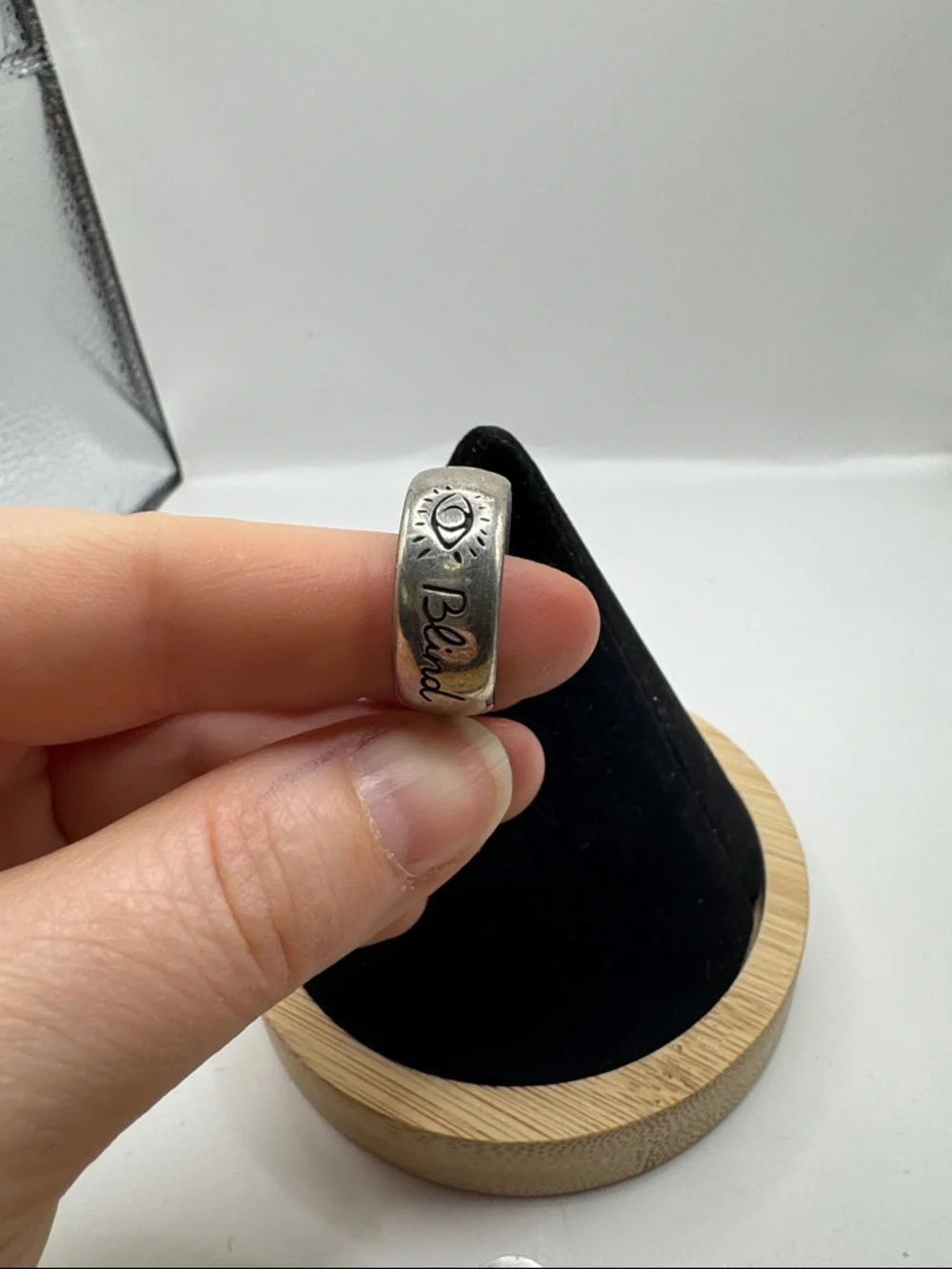Gucci band ring