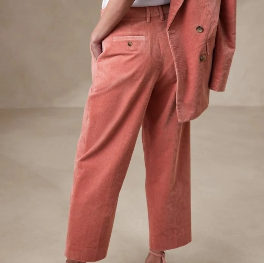 ideal pants market