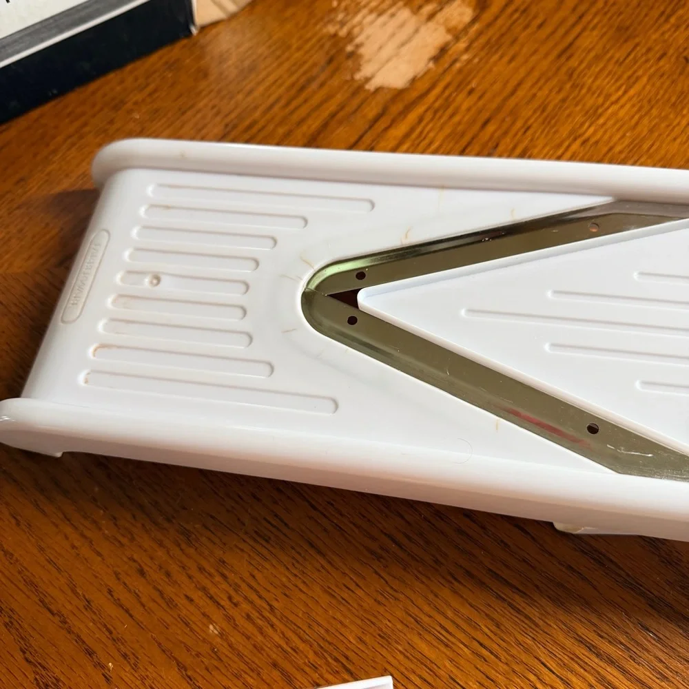 Farberware versatile slicer