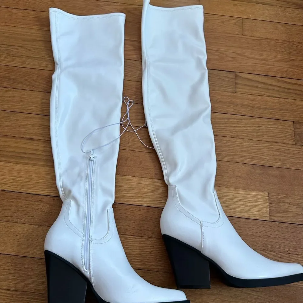 Forever 21 size 6 over the knee white boots