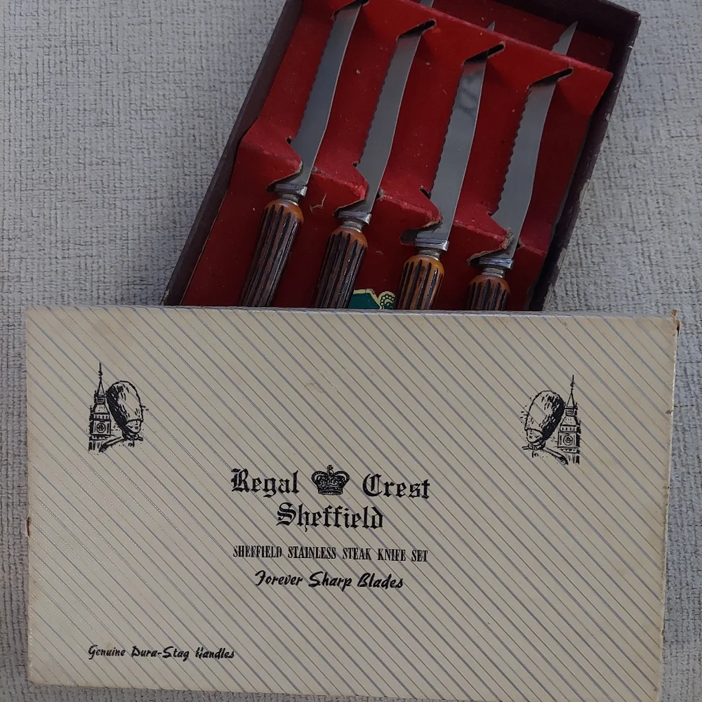 Vintage Regal Crest Sheffield Stainless steel Steak knife Set