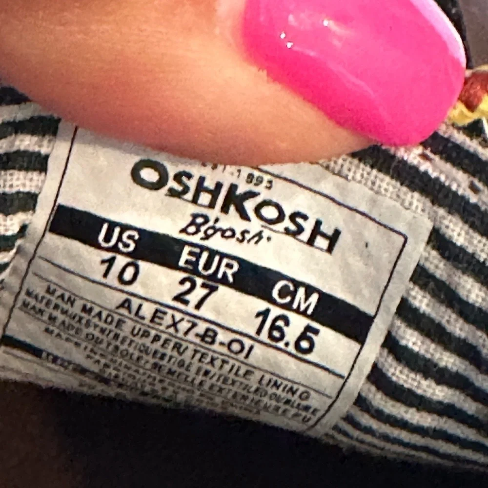 OshKosh Bgosh product pair