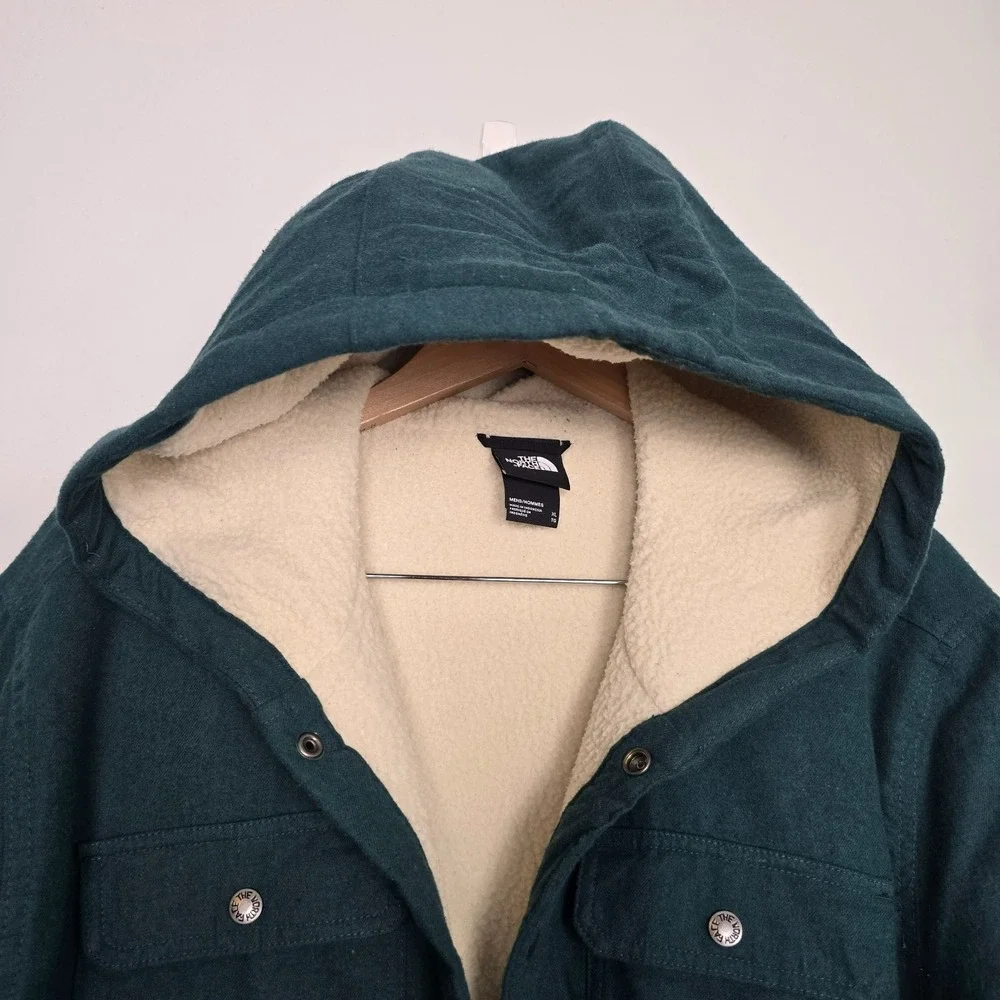 The North Face pit used your