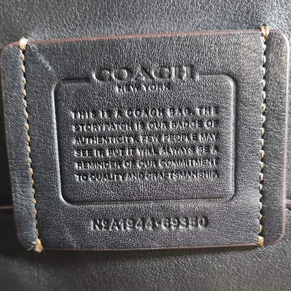 Coach elegant black