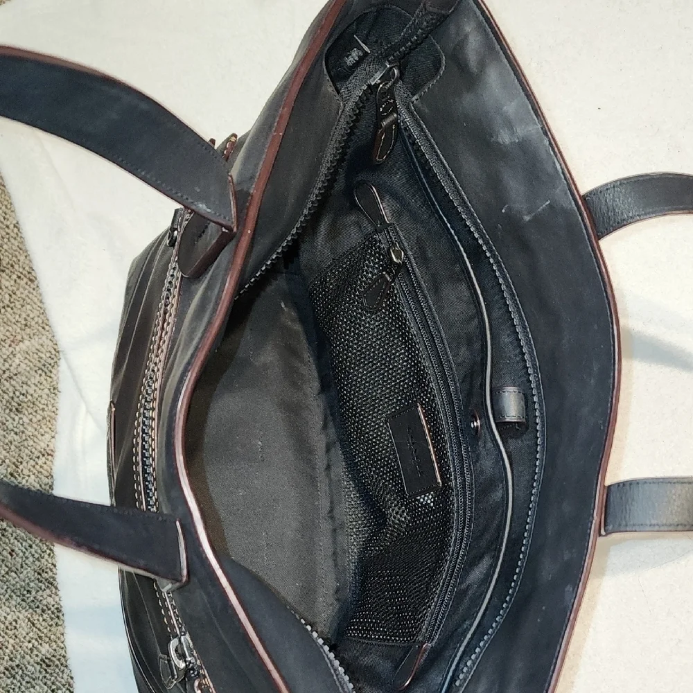 Coach elegant black